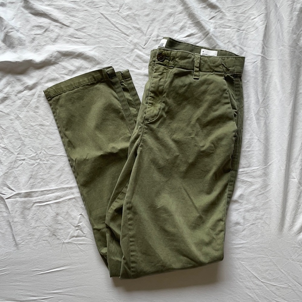 Gap girlfriend chino pant